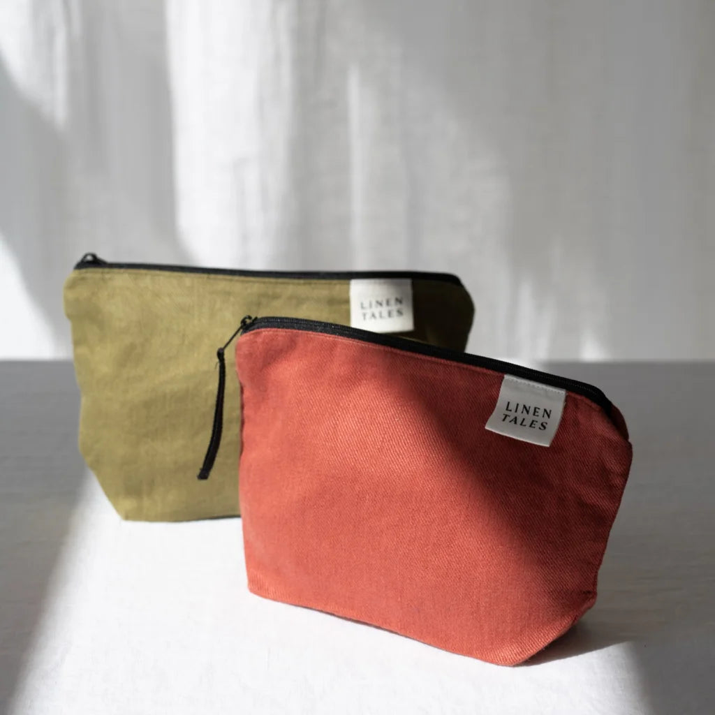 Leinen Kosmetiktasche in Terra Orange von Linen Tales Größe 21x14 cm