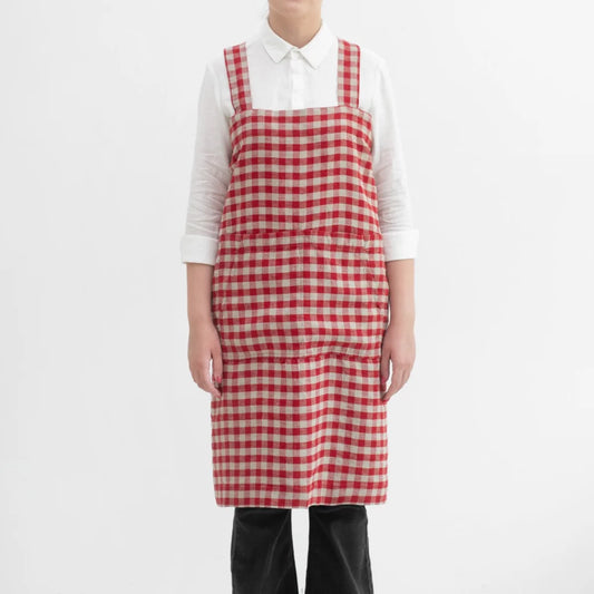 Leinen Pinafore-Schürze Karo in Rot+Beige Muster Karo von Linen Tales Größe 114 cm breit+ 83 cm lang