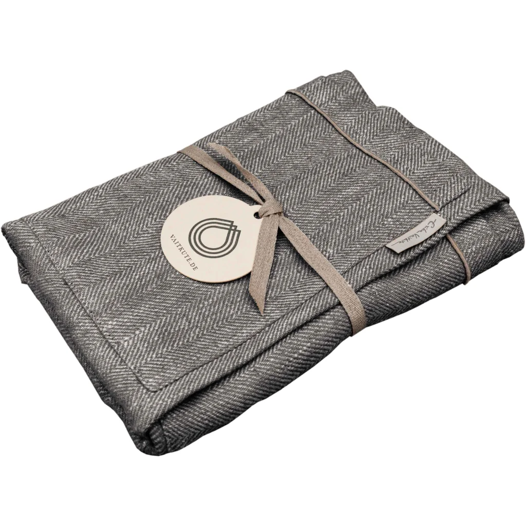 Leinen Schürze mit Fischgrät-Muster in Grau+Beige Muster Fischgrät von Erika Vaitkute Größe 80x82 cm