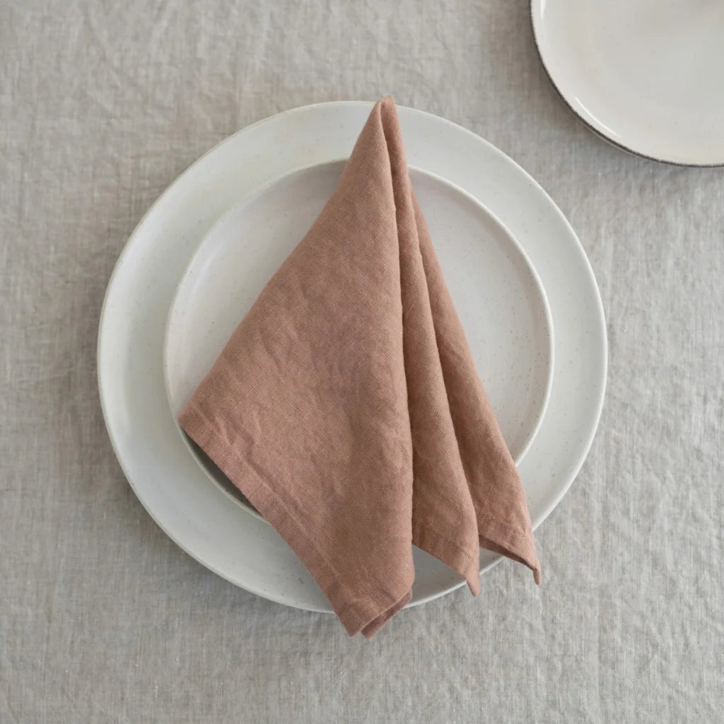 Leinen Stoffserviette 2er-Pack in Apricot Orange von Linen Tales Größe 50x50 cm