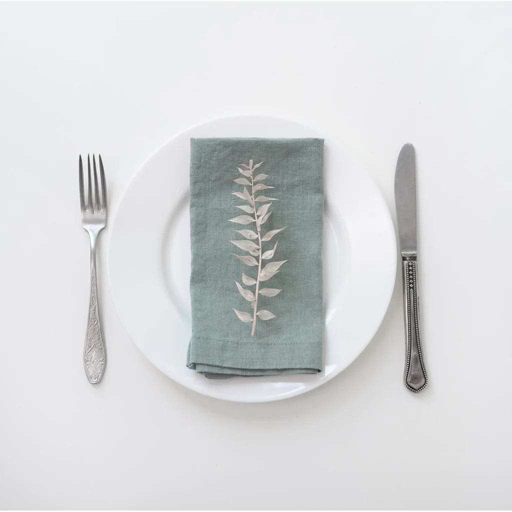 Leinen Stoffserviette 2er-Pack in Mint Grün von Linen Tales Größe 40x40 cm