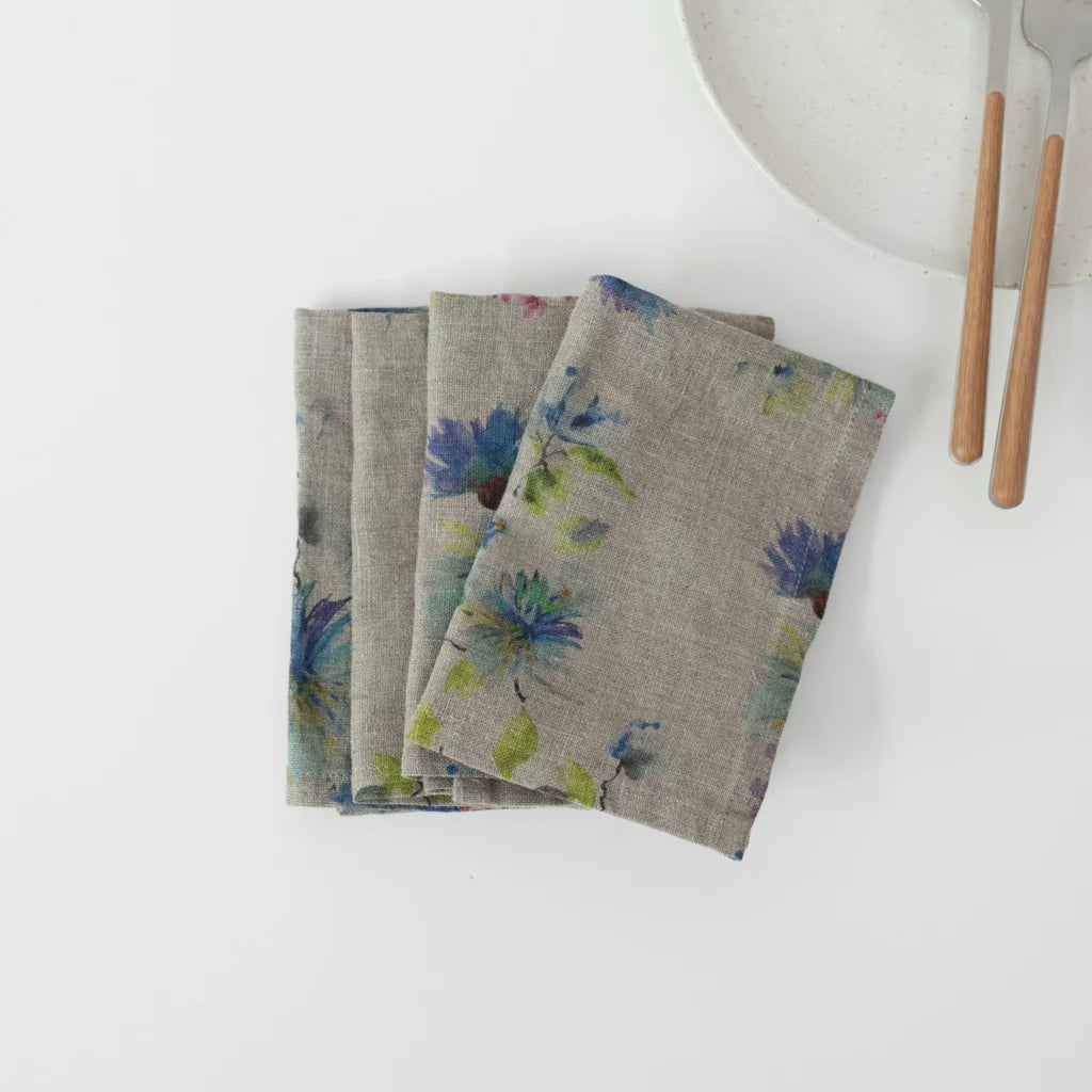 Leinen Stoffserviette Blumen 2er-Pack in Creme+Blau Muster Blumen von Linen Tales Größe 40x40 cm