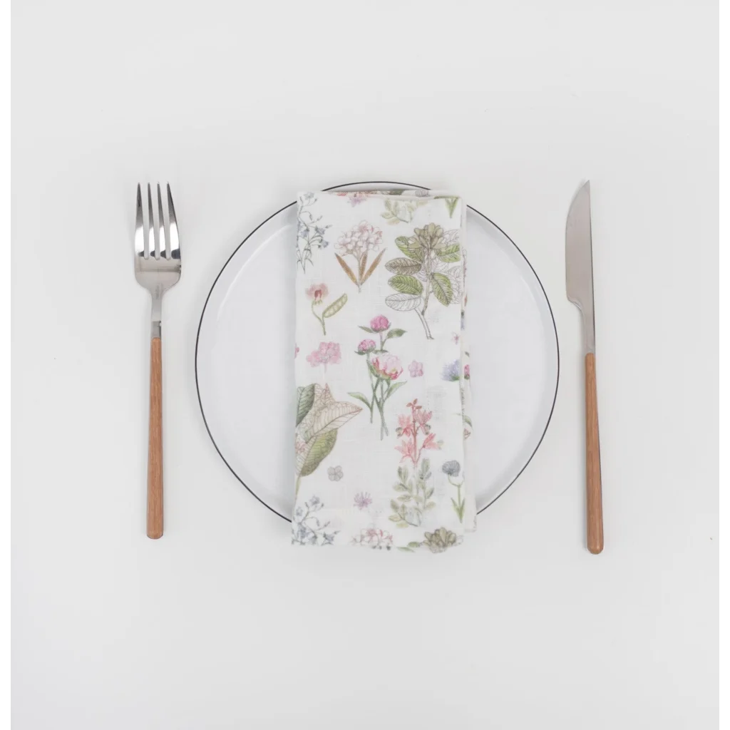Leinen Stoffserviette Botanik 2er-Pack in Weiß+Rosa+Grün+Braun Muster Botanik von Linen Tales Größe 40x40 cm