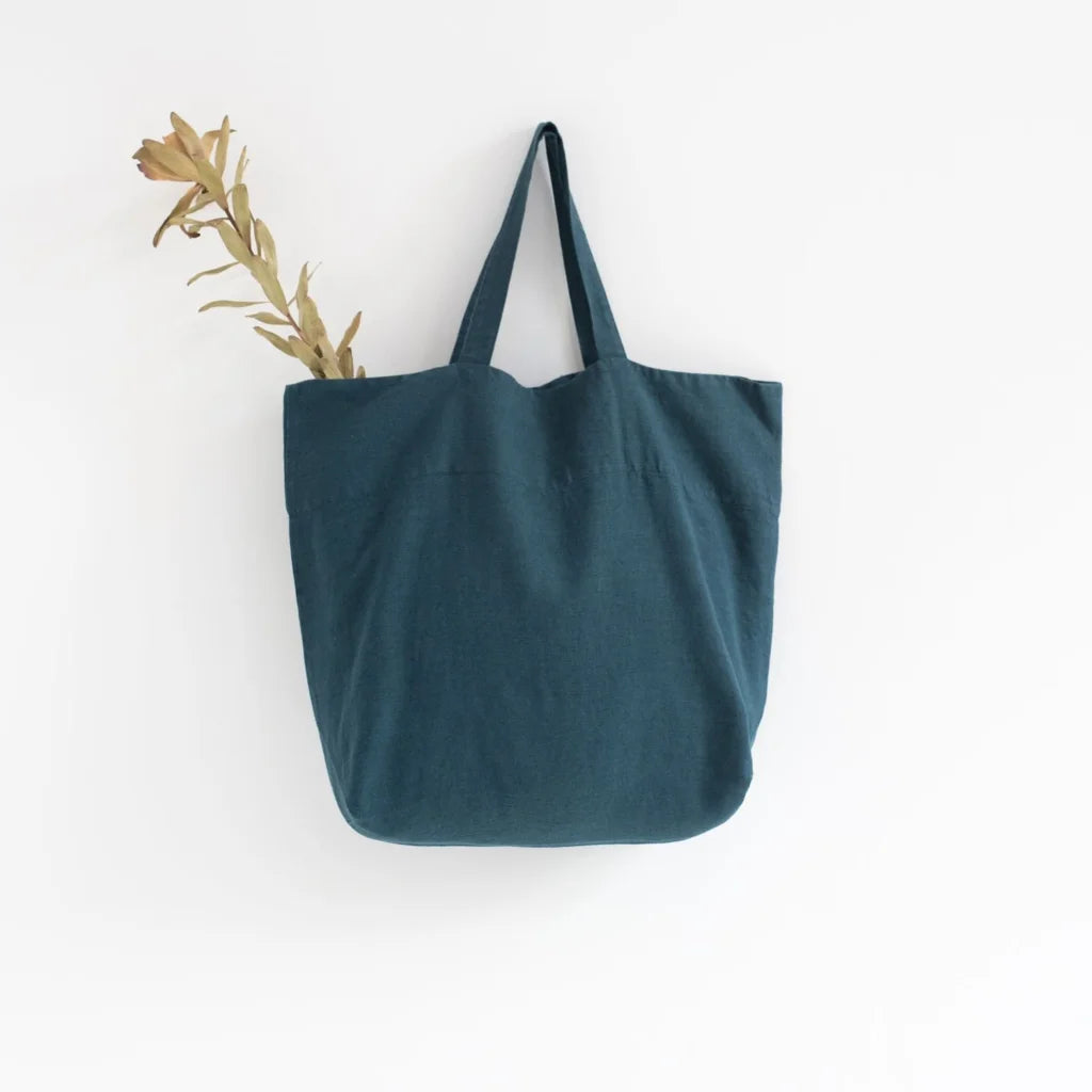 Leinen Tasche in Petrol Blau von Linen Tales Größe 54 cm breit+ 60 cm lang