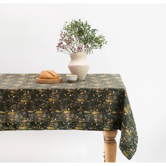 Leinen Tischdecke Gräser in Dunkelgrün+Gelb Grün+Gelb Muster Gräser von Linen Tales Größe 140x140 cm