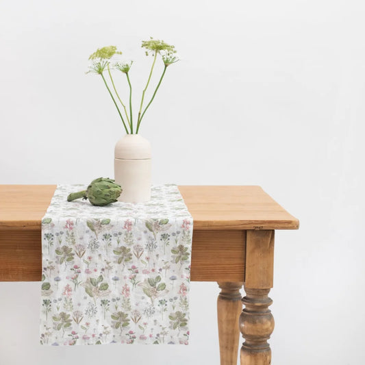 Leinen Tischläufer Botanik in Weiß+Rosa+Grün+Braun Muster Botanik von Linen Tales Größe 40x150 cm
