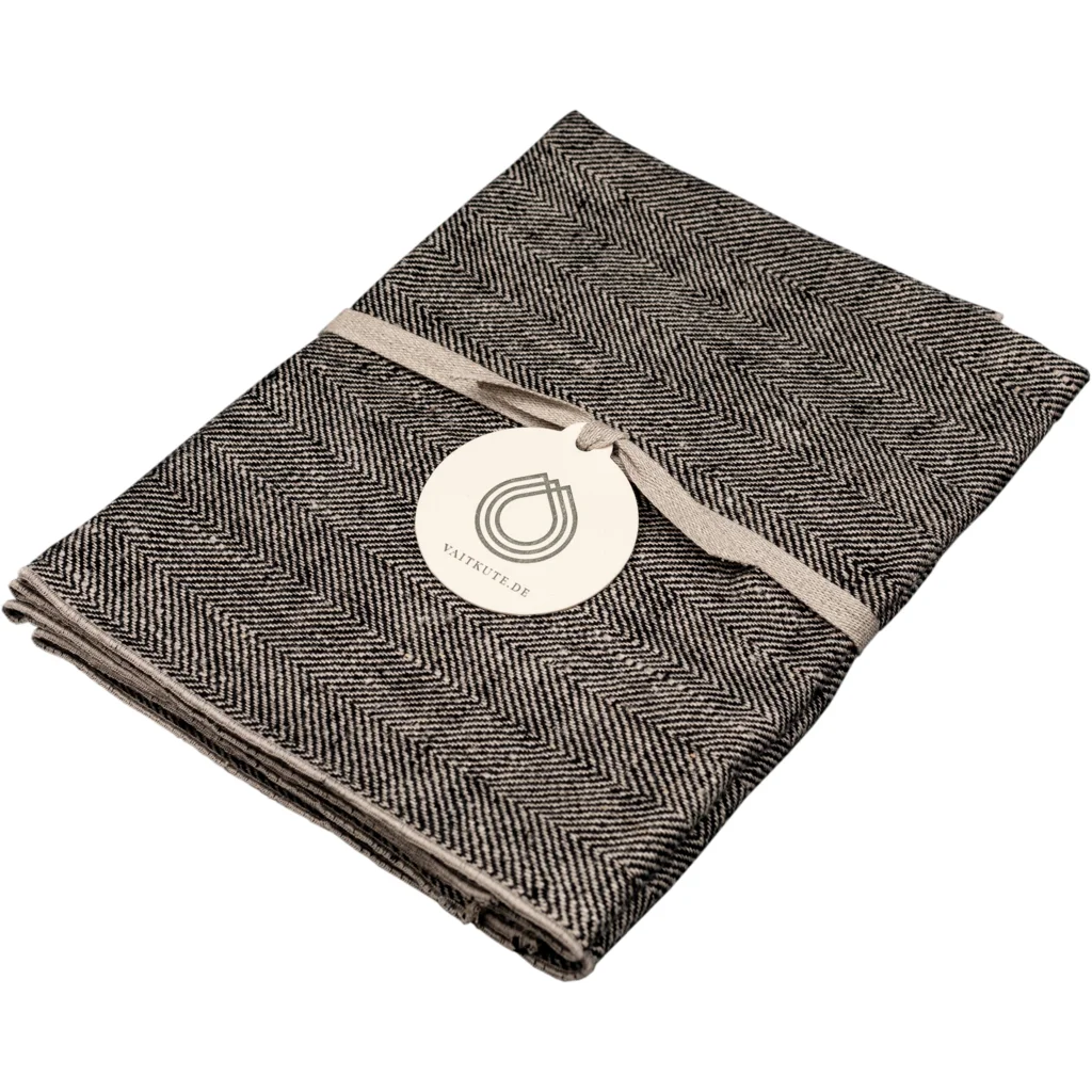 Leinen Tischläufer mit Fischgrät-Muster in Schwarz+Beige von Erika Vaitkute Größe 46x147 cm