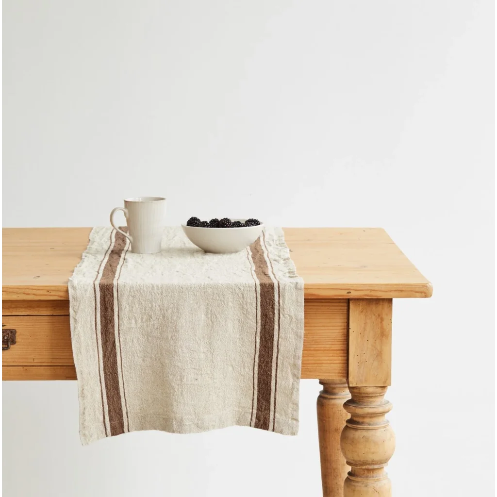 Leinen Tischläufer Vintage in Creme+Mokka Creme+Braun Muster Streifen von Linen Tales Größe 40x150 cm