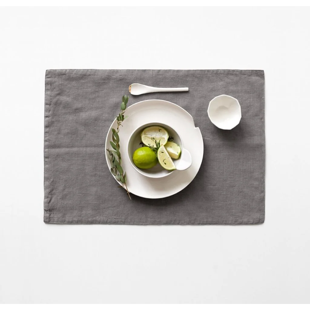 Leinen Tischset 2er-Pack in Grau von Linen Tales Größe 45x35 cm