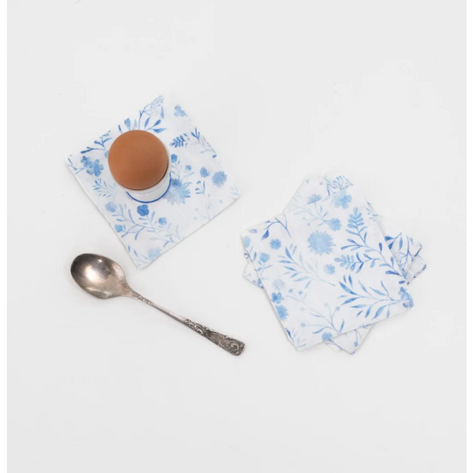 Leinen Untersetzer Blumen 4er-Pack in Weiß+Blau Muster Blumen von Linen Tales Größe 10x10 cm