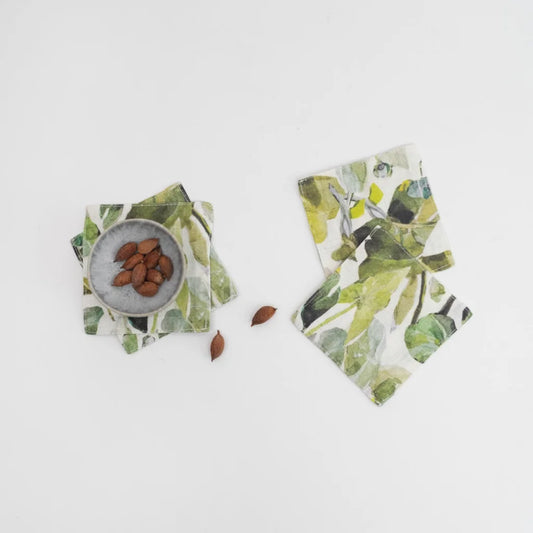 Leinen Untersetzer Lotusblätter 4er-Pack in Weiß+Grün Muster Lotusblätter von Linen Tales Größe 10x10 cm