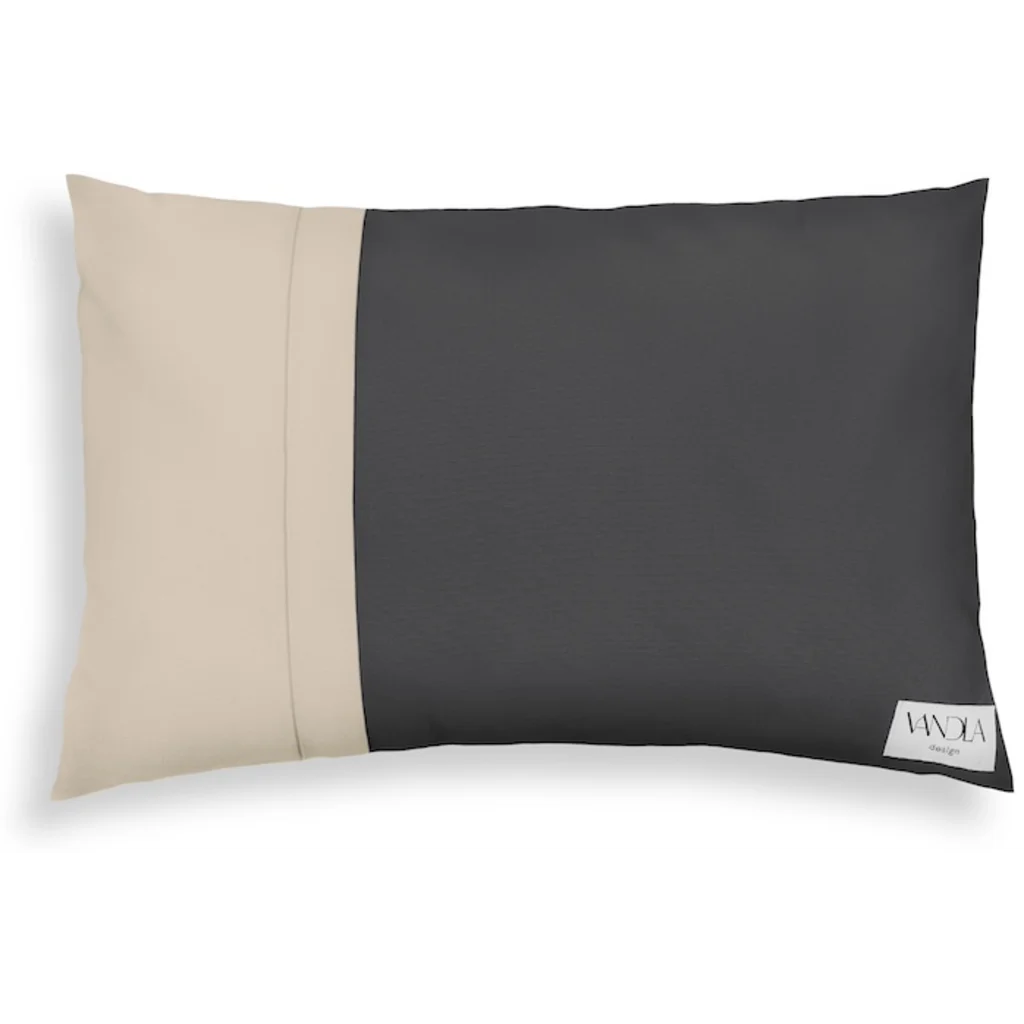 Modulare Kissenhülle rechteckig Farbkombinationen mit Anthrazit in Anthrazit+Beige Grau+Beige von Vandla design Größe 40x60 cm
