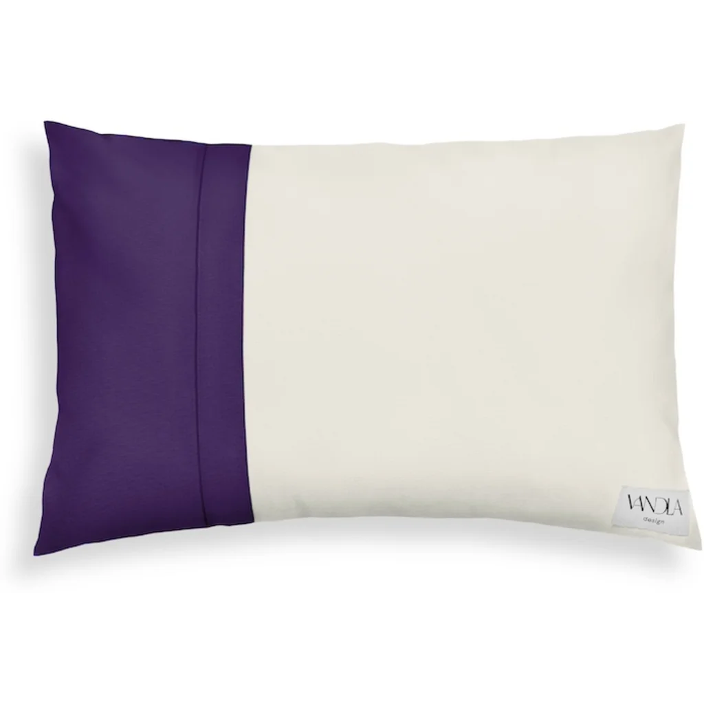 Modulare Kissenhülle rechteckig Farbkombinationen mit Creme in Creme+Lila von Vandla design Größe 40x60 cm