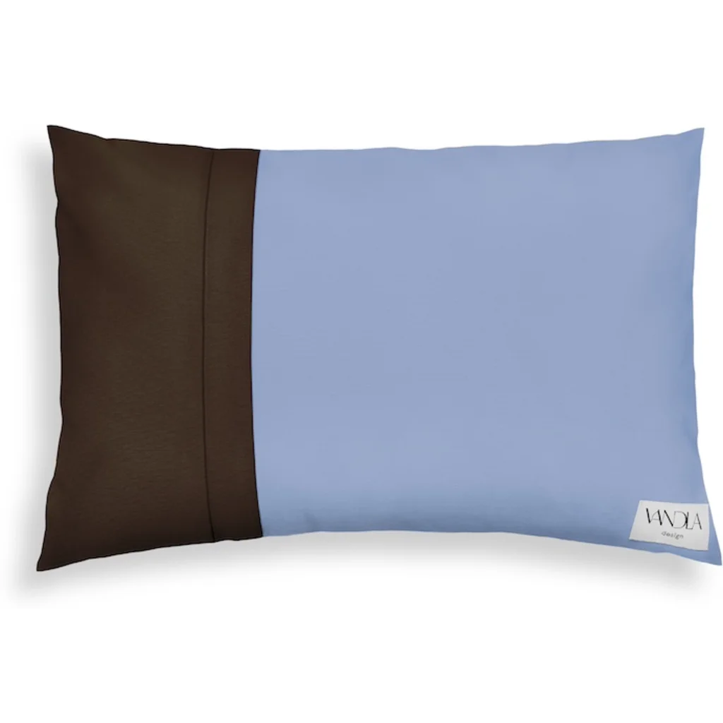 Modulare Kissenhülle rechteckig Farbkombinationen mit Jeansblau in Jeansblau+Schoko Blau+Braun von Vandla design Größe 40x60 cm
