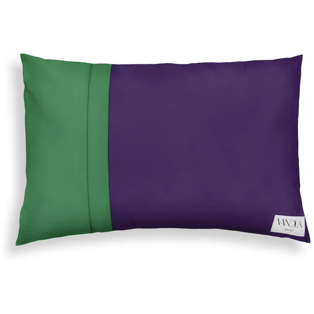 Modulare Kissenhülle rechteckig Farbkombinationen mit Lila in Lila+Grün von Vandla design Größe 40x60 cm
