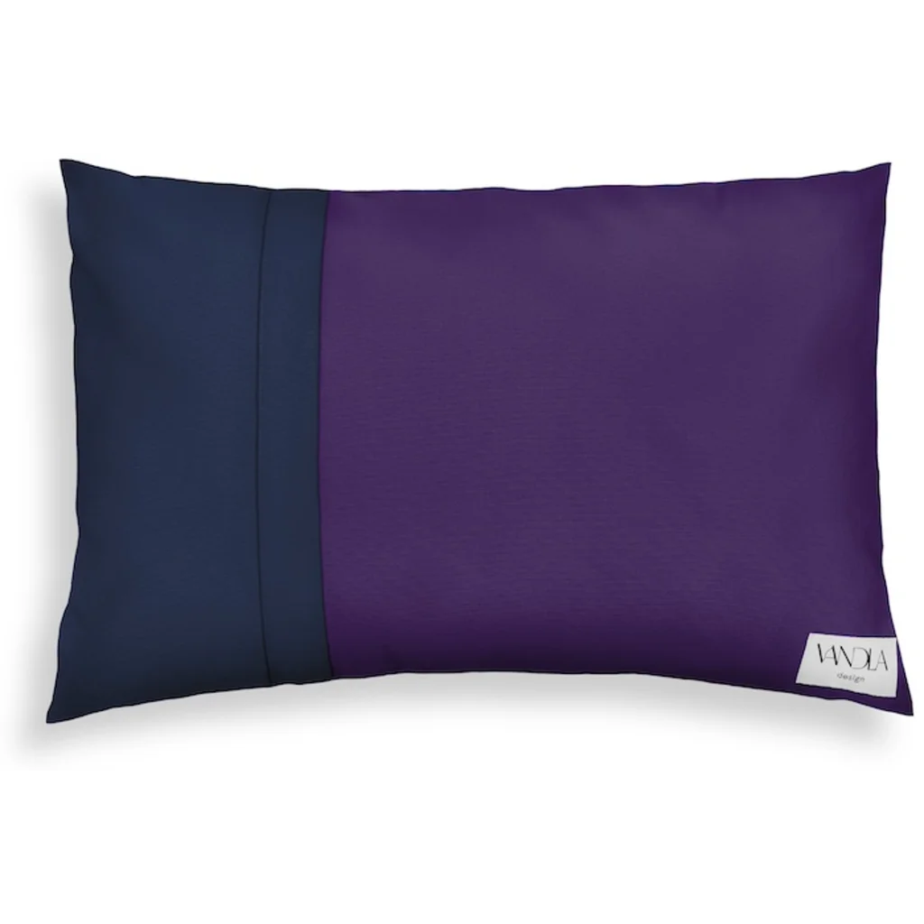 Modulare Kissenhülle rechteckig Farbkombinationen mit Lila in Lila+Marine Lila+Blau von Vandla design Größe 40x60 cm