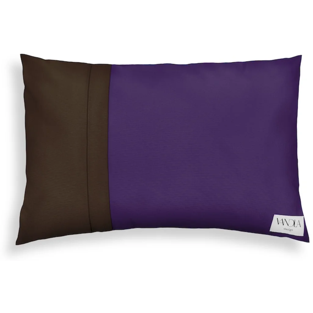 Modulare Kissenhülle rechteckig Farbkombinationen mit Lila in Lila+Schoko Lila+Braun von Vandla design Größe 40x60 cm