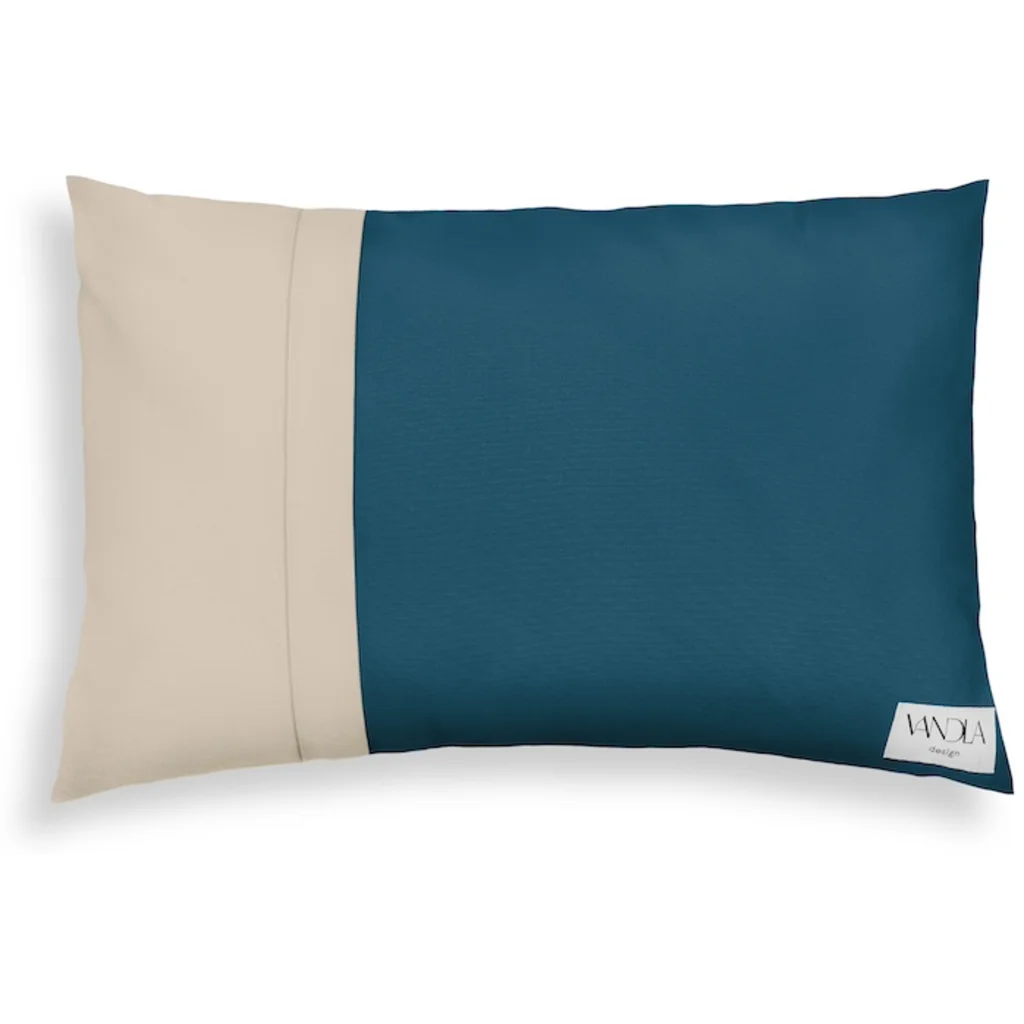 Modulare Kissenhülle rechteckig Farbkombinationen mit Petrol in Petrol+Beige Blau+Beige von Vandla design Größe 40x60 cm