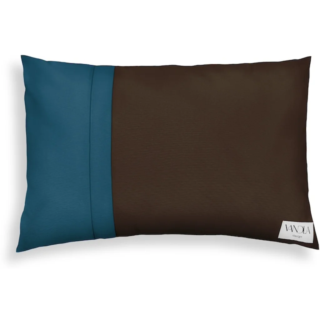 Modulare Kissenhülle rechteckig Farbkombinationen mit Schoko in Schoko+Petrol Braun+Blau von Vandla design Größe 40x60 cm