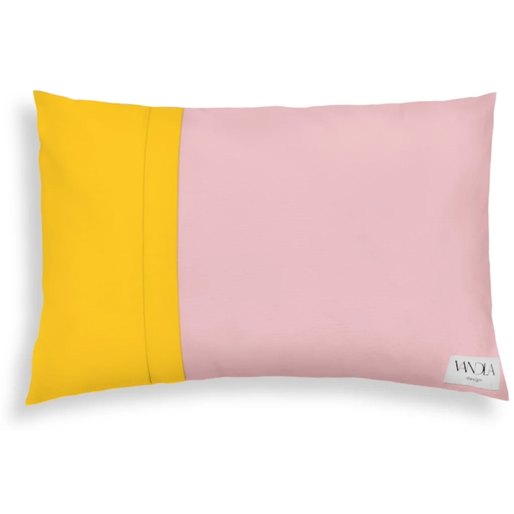 Modulare Kissenhülle rechteckig Farbkombinationen mit Zartrosa in Zartrosa+Gelb Rosa+Gelb von Vandla design Größe 40x60 cm
