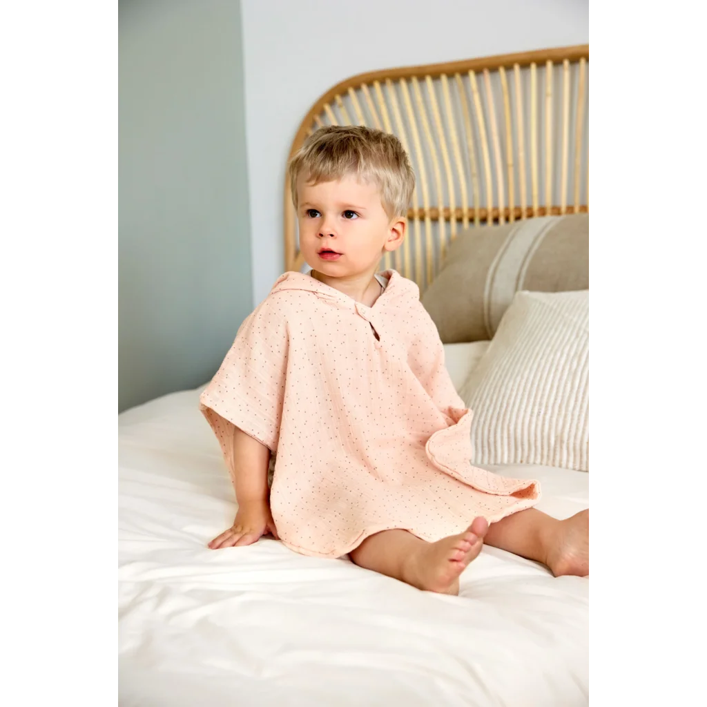 Musselin Baby-+Kinder-Badeponcho Punkte in Rosa Muster Punkte von Lässig Größe 12-36 Monate