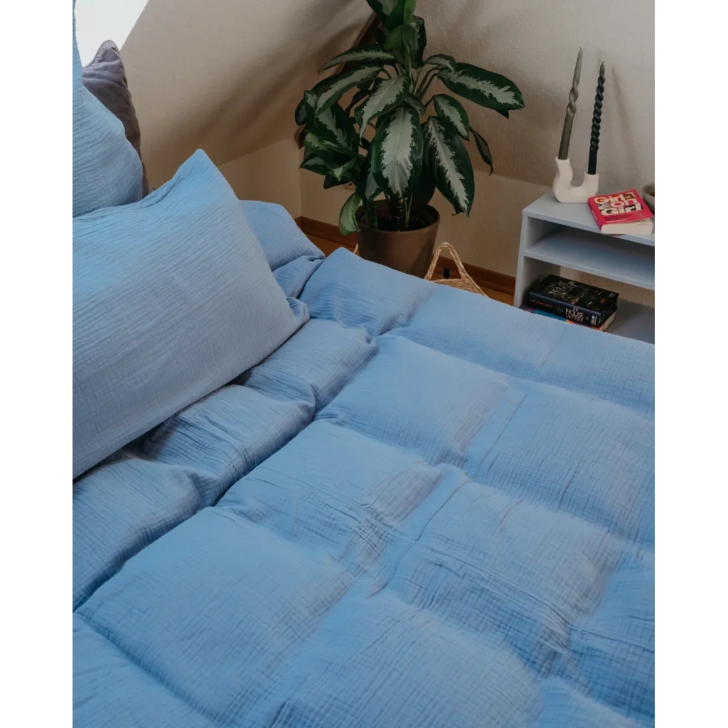 Musselin Bettwäsche Garnitur in Blau von hutch&putch Größe 135x200 + 80x80 cm