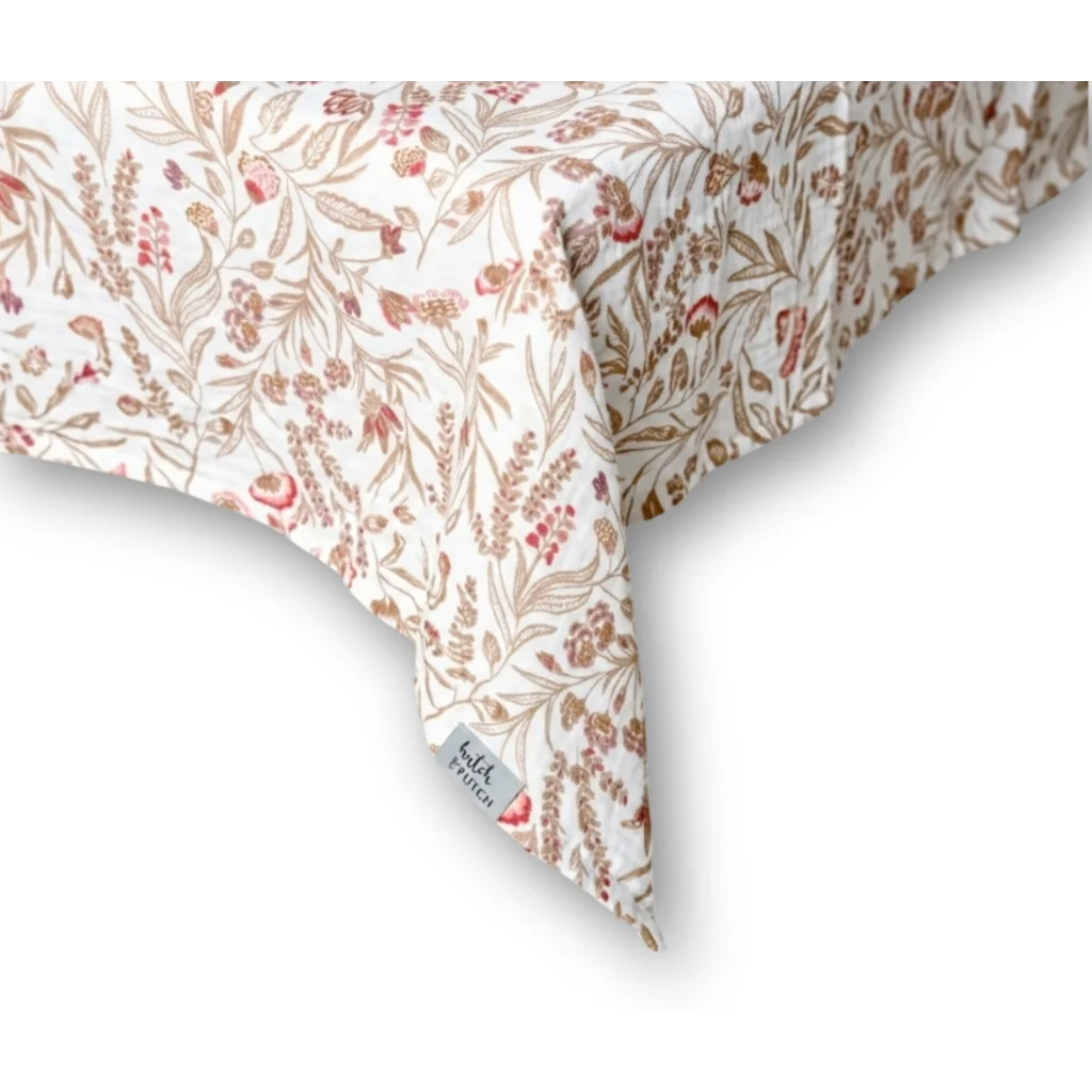 Musselin Tischdecke Blumen in Weiß+Beige+Pink Muster Blumen von hutch&putch Größe 135x220 cm