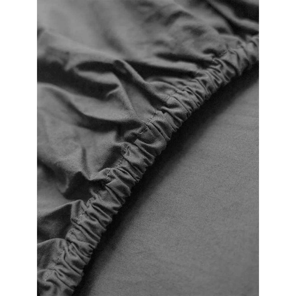 Perkal Spannbettlaken für Boxspringbetten in Übergröße in Anthrazit Grau von erlich textil Größe 140x200 cm