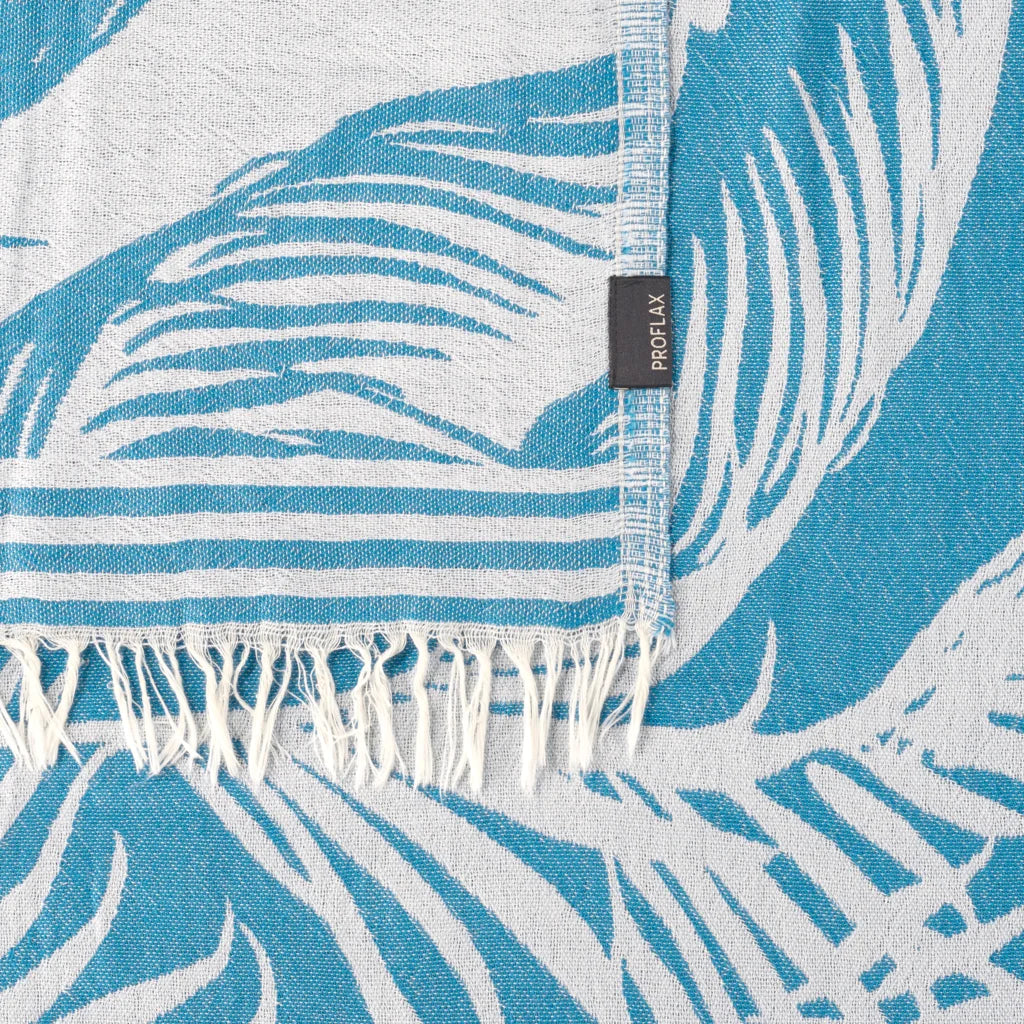 Plaid mit Palmenblatt-Muster in Blau Muster Palmenblatt von Proflax Größe 130x200 cm
