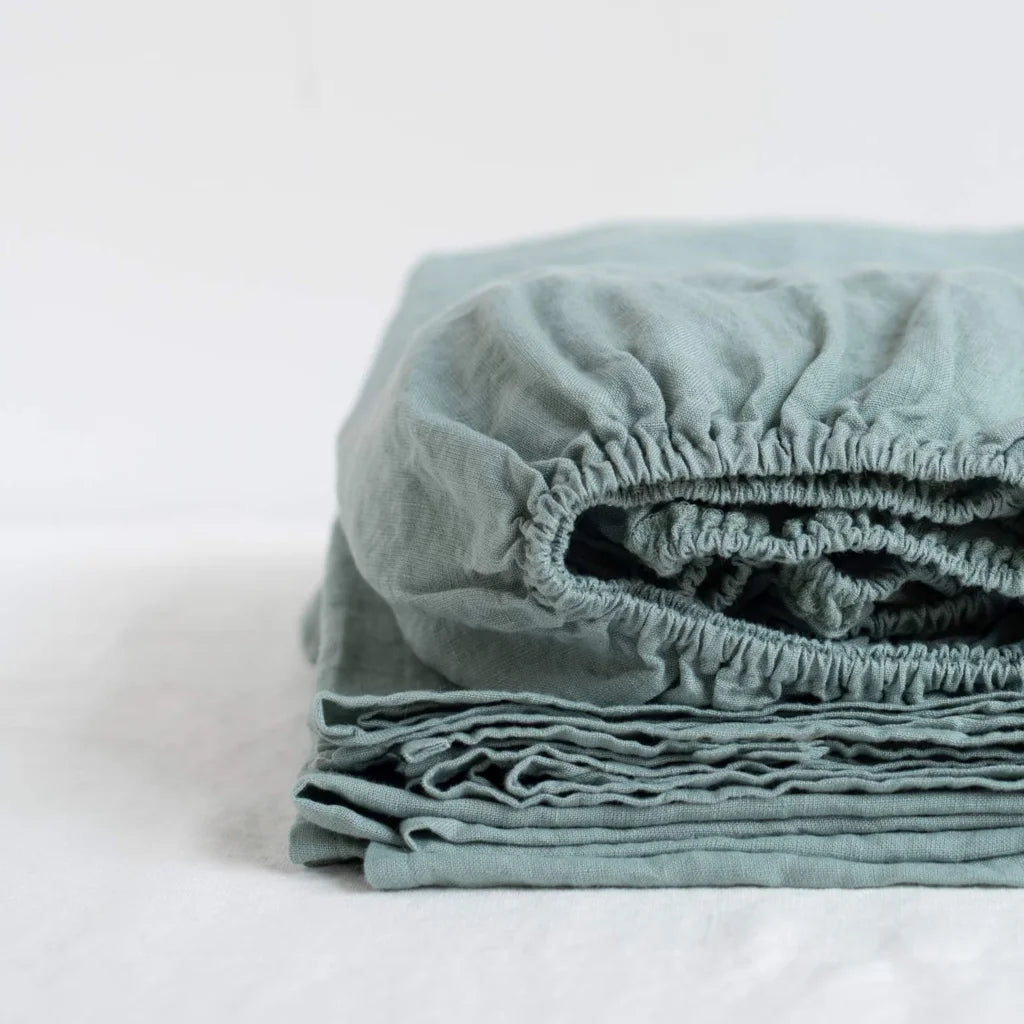 Spannbettlaken für Matratzen in Standardgröße - Doppelbett in Mint Grün von Linen Tales Größe 180x200 cm