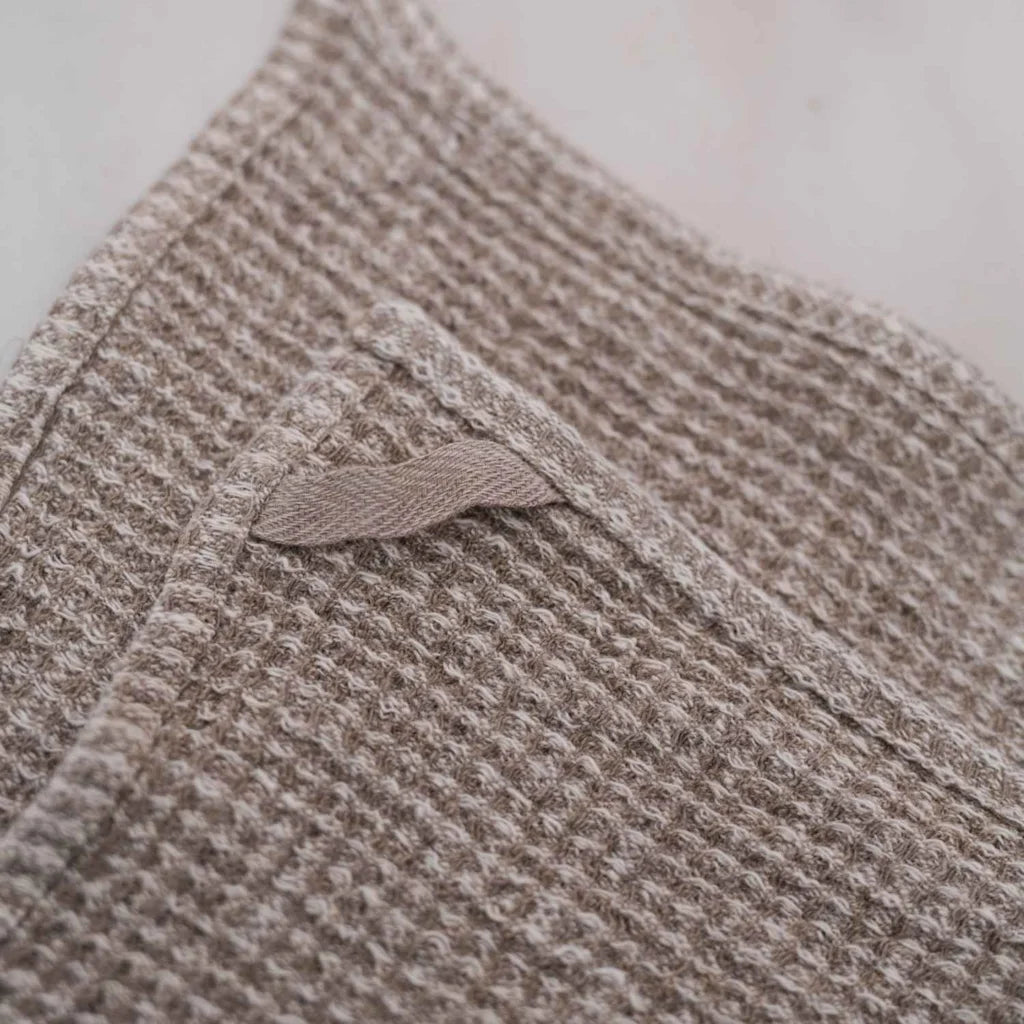 Waffelpiqué Spüllappen 2er-Pack in Beige von Linen Tales Größe 26x26 cm