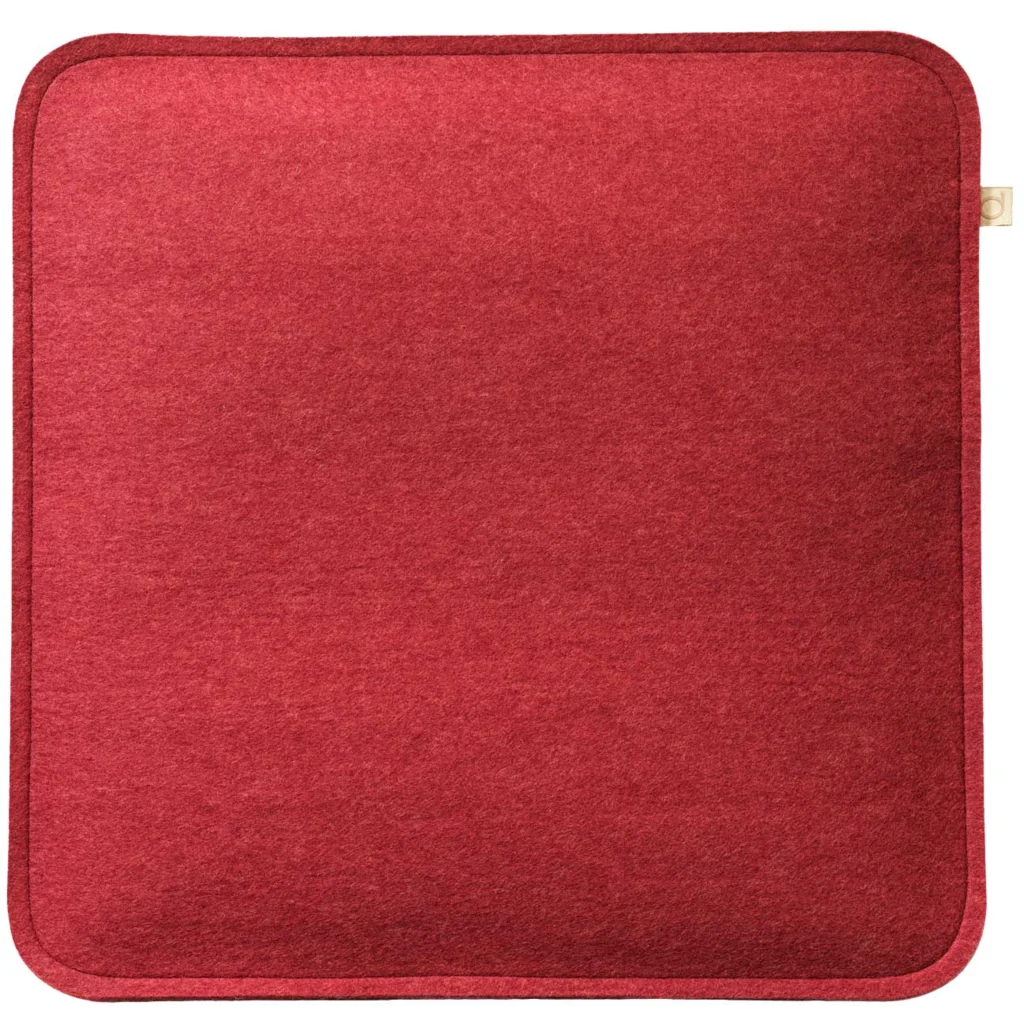 Bio Filz Sitzkissen quadratisch in Bordeaux Rot von disana Größe 36x36 cm
