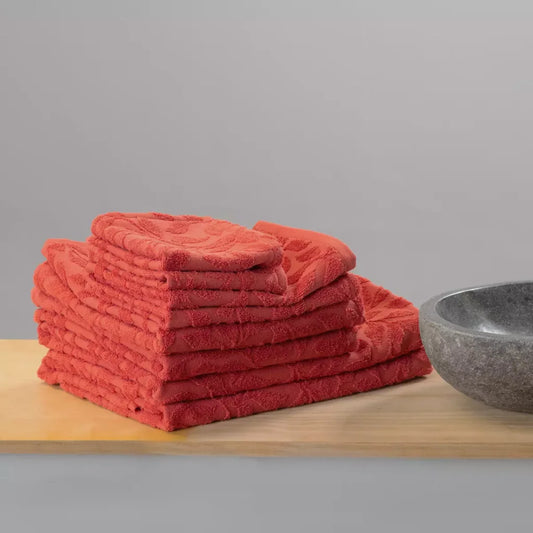 Bio Jacquard Handtuch in Rot Muster Blätter von Living Crafts Größe 50x100 cm