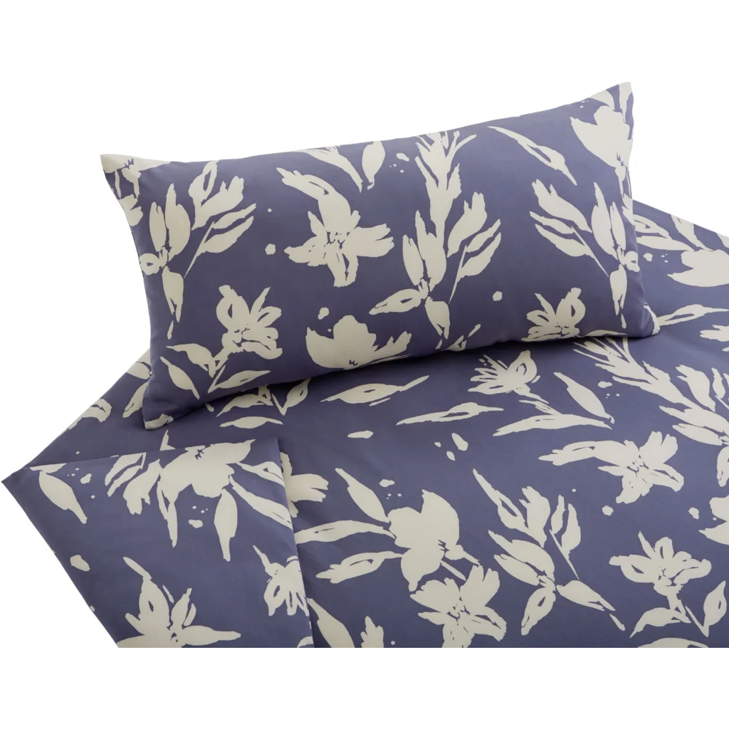 Bio Satin Bettwäsche Ornament Garnitur in Muster Ornament von Cotonea Größe 155x220 + 80x80 cm