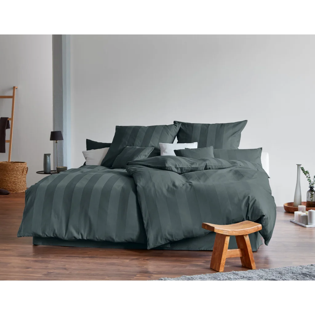 Bio Satin Bettwäsche Superbe Garnitur 3-teilig in Tinte Grün von Cotonea Größe 200x220 + 2x 80x80 cm