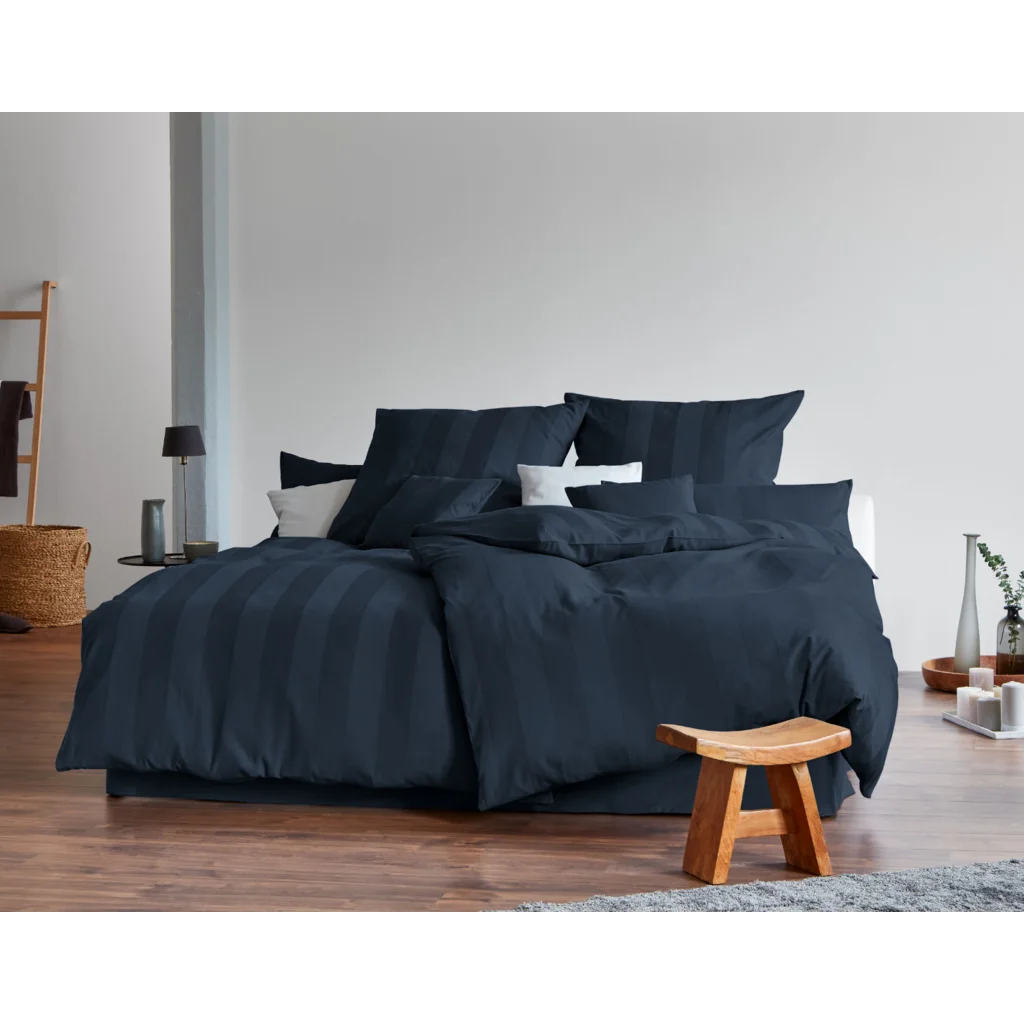 Bio Satin Bettwäsche Superbe Garnitur in Azurblau von Cotonea Größe 135x200 + 80x80 cm