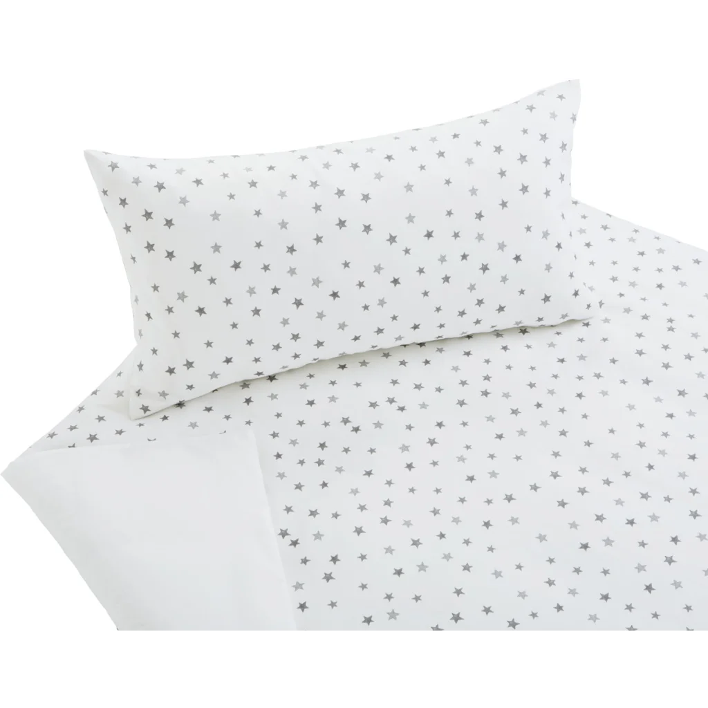 Bio Satin Kinder-Bettwäsche Sterne Kissenbezug in Weiß Muster Sterne von Cotonea Größe 80x80 cm
