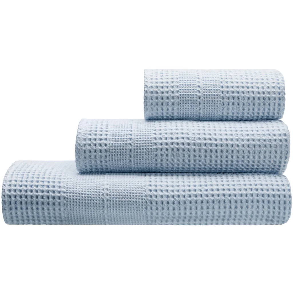 Bio Waffelpiqué Handtuch in Hellblau Blau von Cotonea Größe 50x100 cm