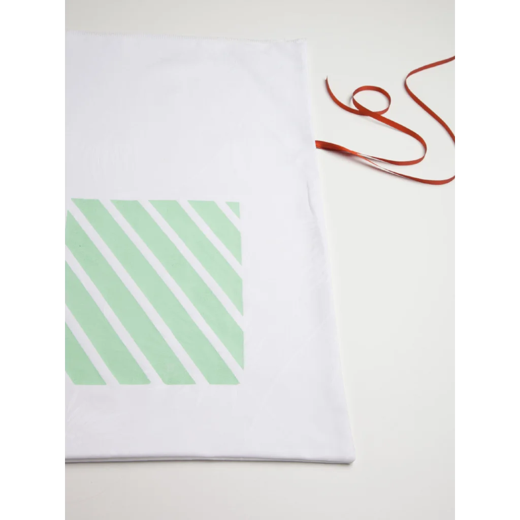 Upcycling Geschenkbeutel STREIFEN in Weiß+Mint Muster Siebdruck von LORE - upcycled goods Größe klein DIN A5 15x21 cm