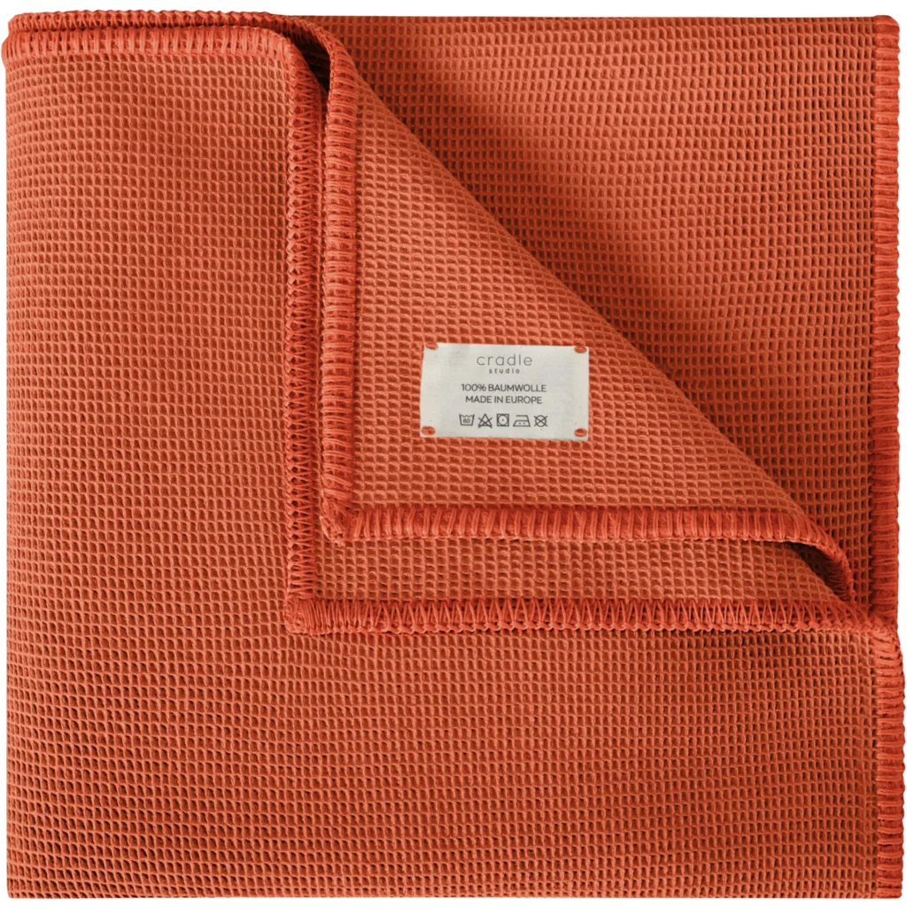 Waffelpiqué Decke in Orange von Cradle Studio Größe 150x210 cm